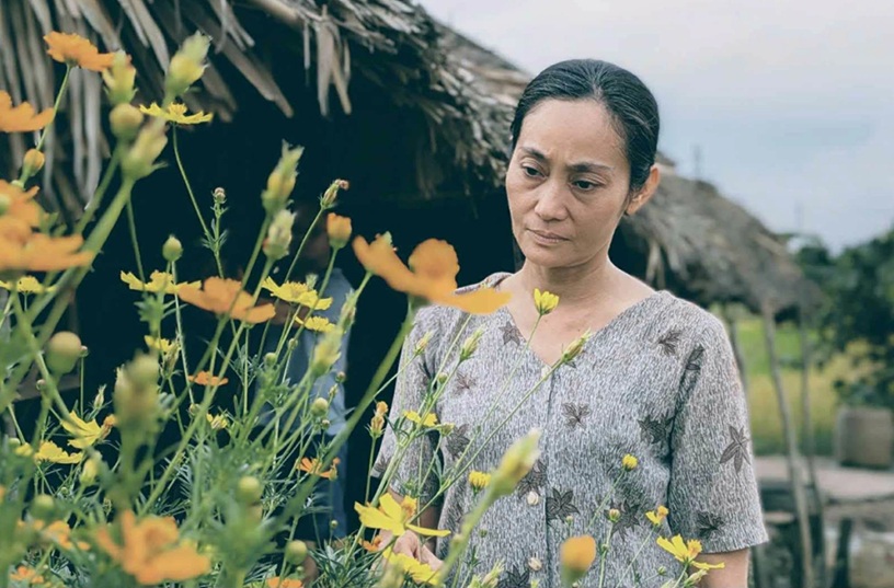 NSƯT Hạnh Th&uacute;y: T&ocirc;i cảm k&iacute;ch bản th&acirc;n v&agrave; cuộc đời v&igrave; c&ograve;n c&oacute; &iacute;ch - Ảnh 2.