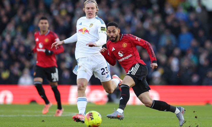 Kết quả giải Ngoại Hạng Anh: Matheus Cunha ghi bàn, Man Utd thoát thua Leeds - Ảnh 2.