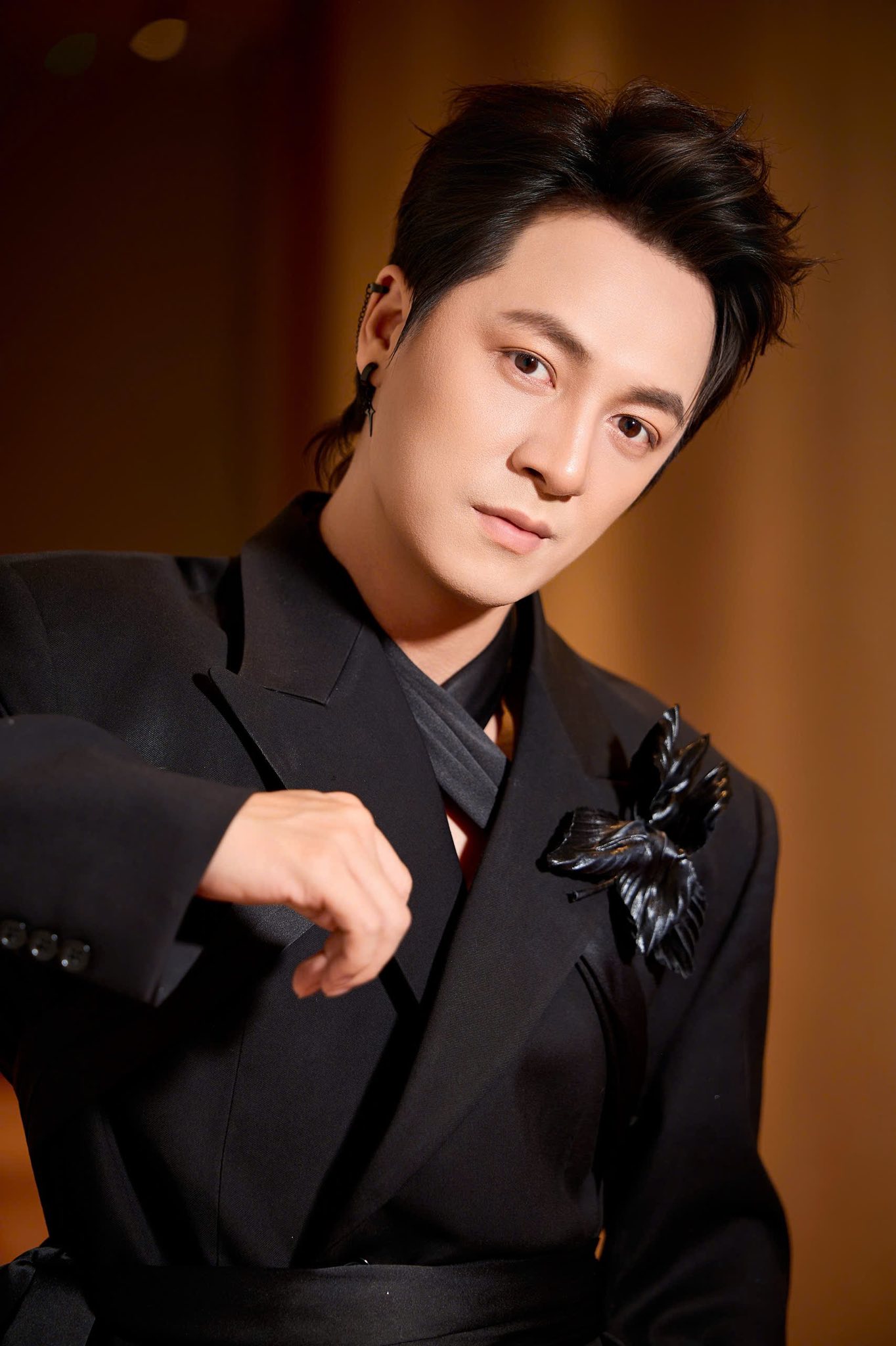 - Ảnh 1. - Ảnh 1.