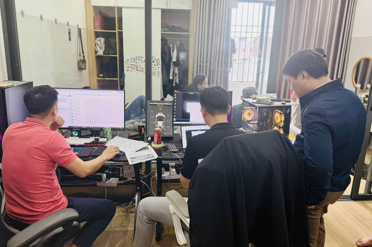 Triệt ph&aacute; đường d&acirc;y đ&aacute;nh bạc online 100 tỉ đồng ở Quảng Trị - Ảnh 2.