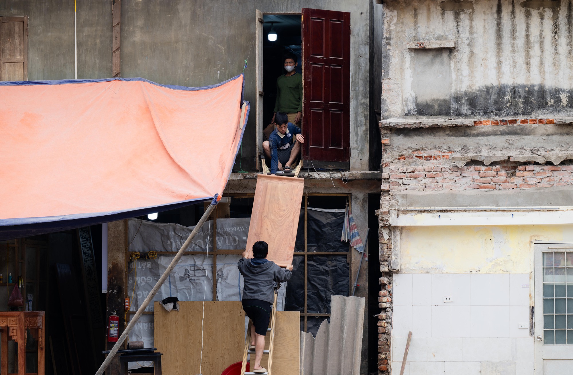 Nh&igrave;n to&agrave;n cảnh tuyến đường V&agrave;nh đai 1 đoạn Ho&agrave;ng Cầu - Voi Phục sau giải tỏa: Diện mạo đ&ocirc; thị dần th&agrave;nh h&igrave;nh!- Ảnh 6.