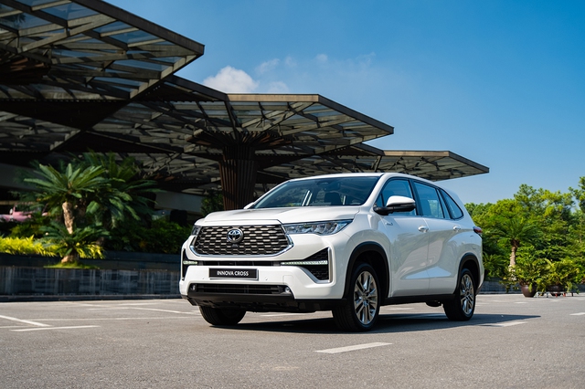 Những mẫu xe hybrid tầm gi&aacute; dưới 1 tỉ đồng c&oacute; thể được hưởng ch&iacute;nh s&aacute;ch giảm thuế ti&ecirc;u thụ đặc biệt: Gi&aacute; liệu sẽ rẻ đến đ&acirc;u? - Ảnh 4.