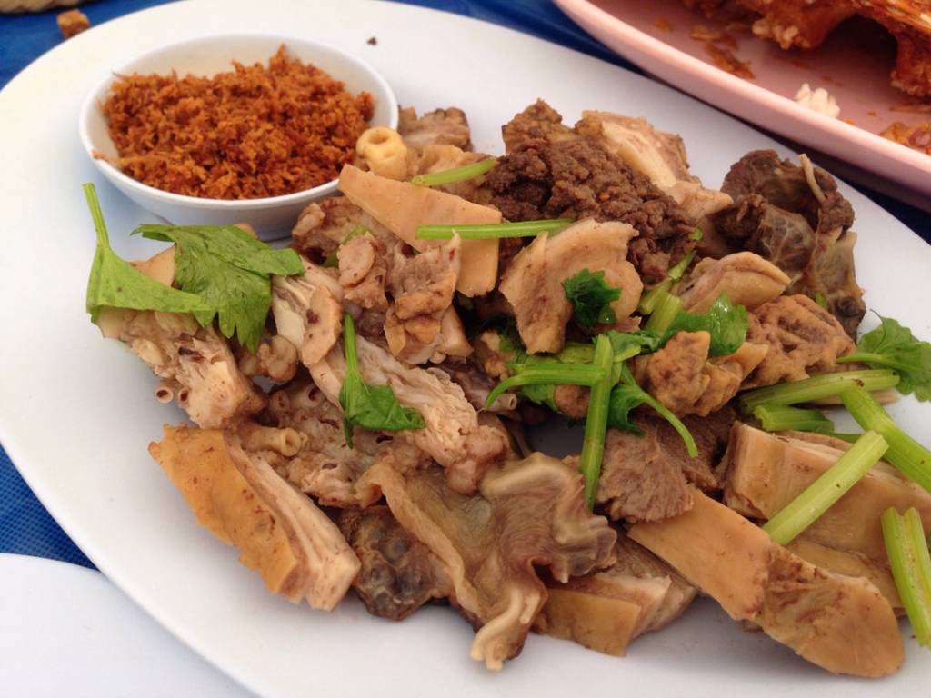 Ph&oacute; gi&aacute;m đốc bệnh viện Th&aacute;i Lan chỉ mặt 5 thực phẩm "ph&aacute; thận"- Ảnh 3.