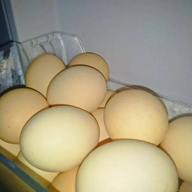 Ra chợ mua trứng gặp 3 loại n&agrave;y, ngon rẻ mấy cũng đừng mua- Ảnh 1.