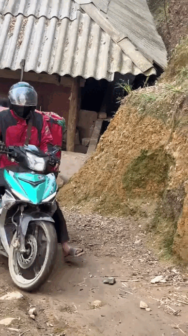 Shipper khổ nhất Việt Nam, cả nước gọi 2 tiếng: Sư phụ!- Ảnh 3.