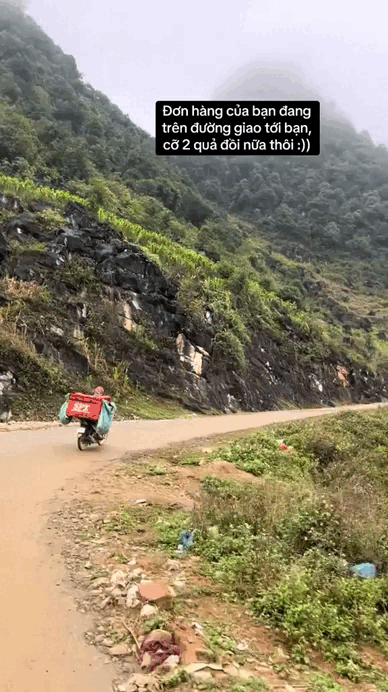 Shipper khổ nhất Việt Nam, cả nước gọi 2 tiếng: Sư phụ!- Ảnh 1.