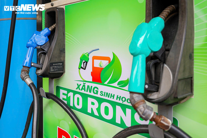 Bắt buộc d&ugrave;ng từ 1/6/2026, xăng E10 hiện được ti&ecirc;u thụ thế n&agrave;o? - Ảnh 2.