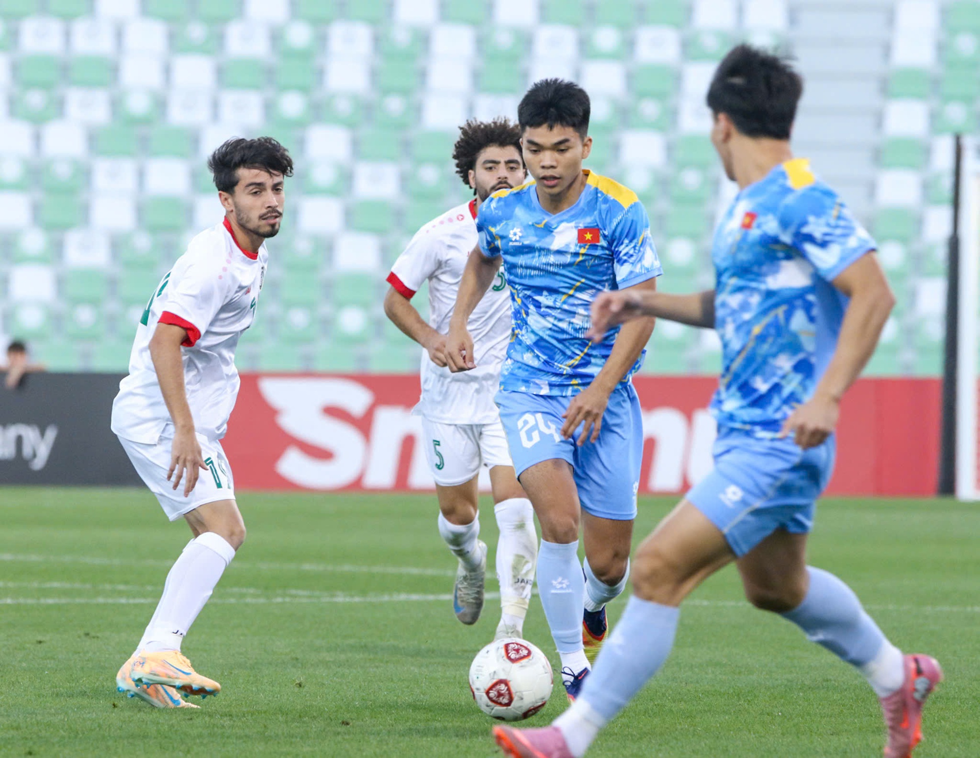 Danh s&aacute;ch U23 Việt Nam: HLV Kim Sang-sik gạch t&ecirc;n nh&agrave; v&ocirc; địch AFF Cup v&agrave;o ph&uacute;t ch&oacute;t? - Ảnh 1.