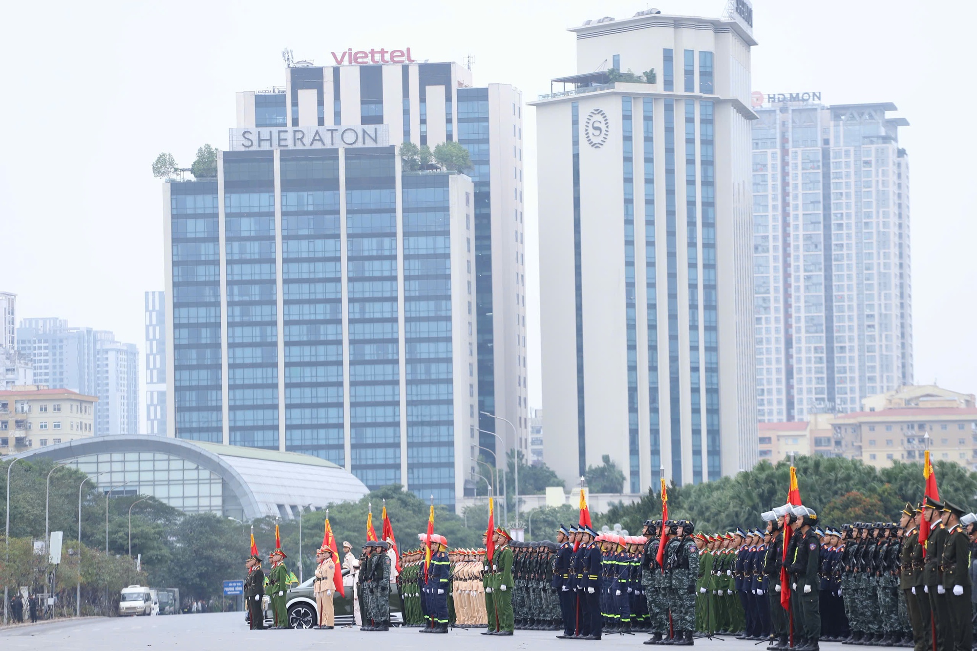 Công an Hà Nội diễn tập phương án bảo vệ Đại hội XIV của Đảng - Ảnh 2.