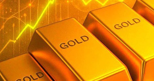 Gi&aacute; v&agrave;ng h&ocirc;m nay tăng rất mạnh, kỷ lục mới chưa bao giờ gần đến vậy! - Ảnh 3.