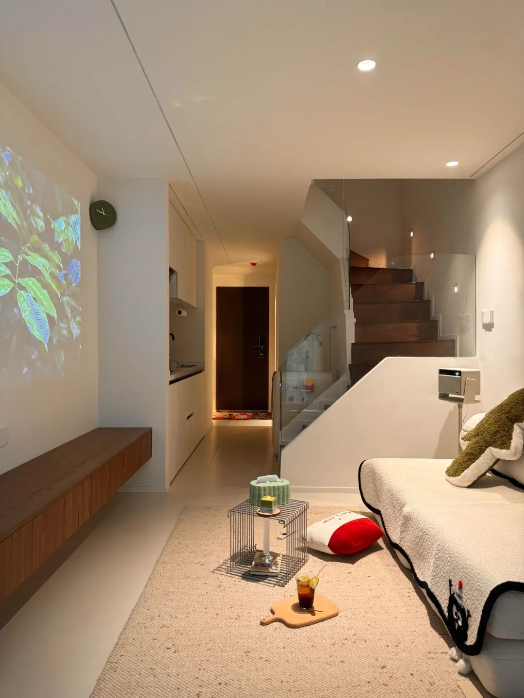 Mua căn hộ g&aacute;c x&eacute;p v&igrave; tưởng lời: 5 năm sau t&ocirc;i mới hiểu m&igrave;nh đ&atilde; nhầm từ đầu- Ảnh 1.