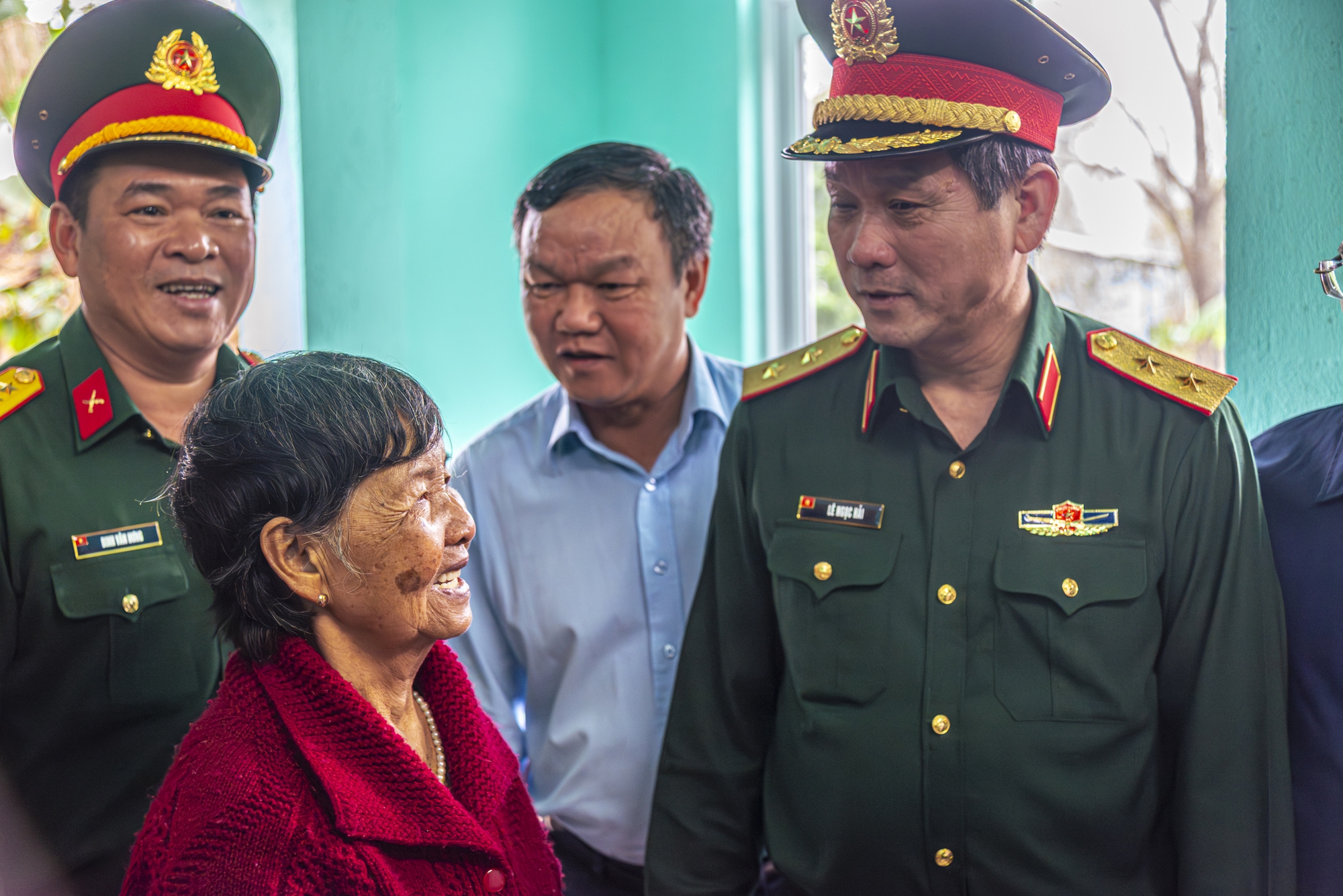 - Ảnh 3. - Ảnh 3.