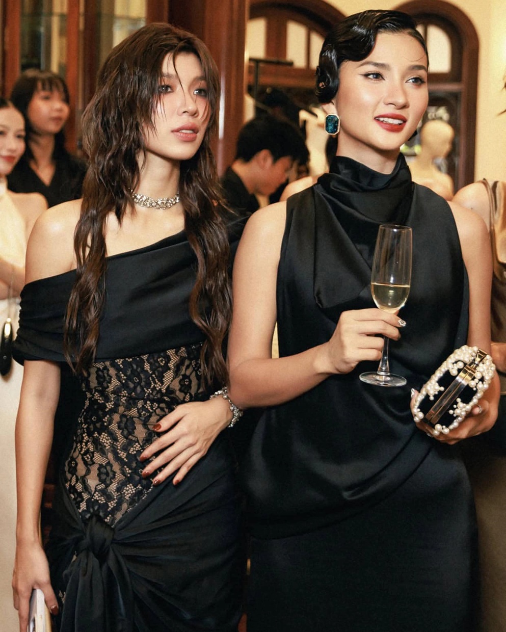 Loạt ảnh tình tứ của diễn viên Kim Tuyến và bạn gái tin đồn- Ảnh 11.