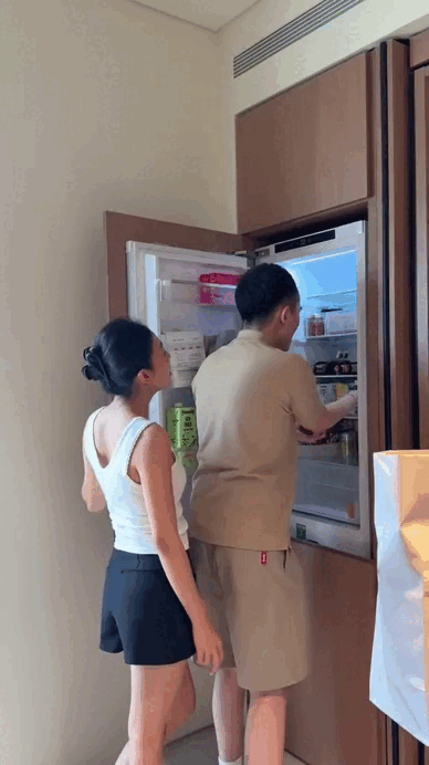 Nữ nghệ sĩ Việt 3 lần đỗ thủ khoa, 31 tuổi vẫn độc thân: Sống xa hoa trong căn duplex hạng sang- Ảnh 8.