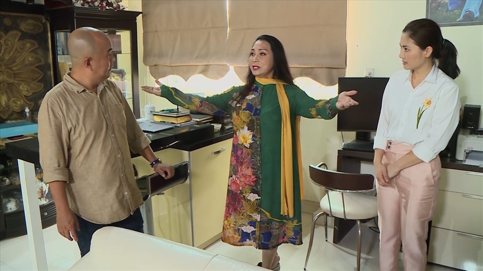 Nữ NSND đầu ti&ecirc;n c&oacute; bằng tiến sĩ, ly h&ocirc;n chồng tỷ ph&uacute;, sống một m&igrave;nh trong biệt thự 1.200m&sup2;- Ảnh 9.