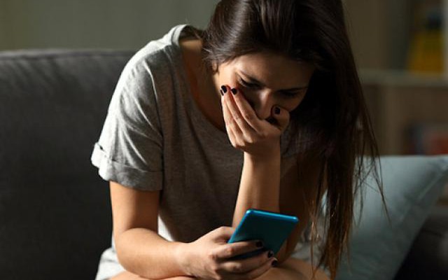 T&ocirc;i ph&aacute;t hiện đ&aacute;m cưới của m&igrave;nh chỉ l&agrave; bước đệm cho một kế hoạch kinh khủng kh&aacute;c- Ảnh 1.