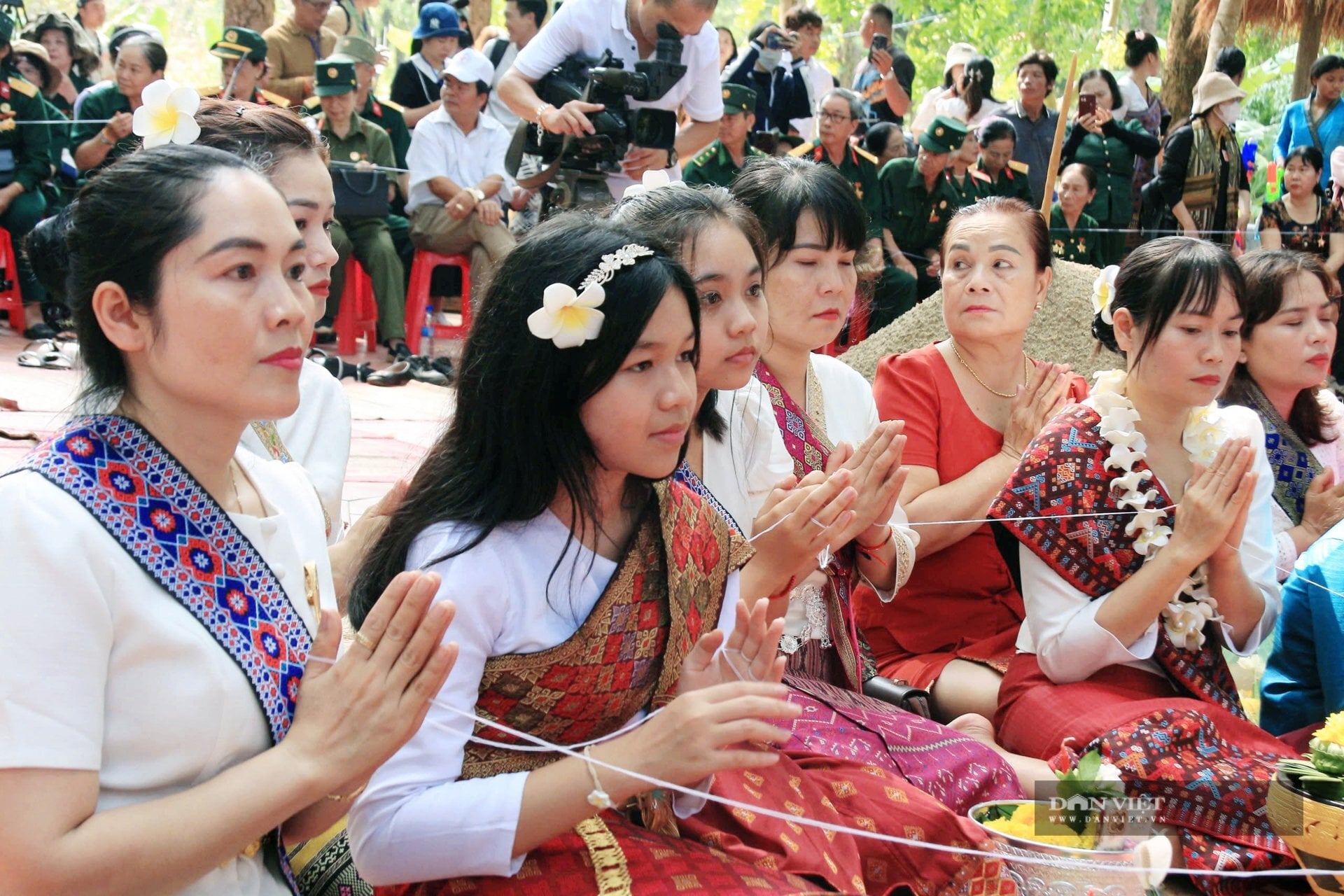 L&aacute;ng giềng Việt Nam hiện đang sống ở năm 2569- Ảnh 4.