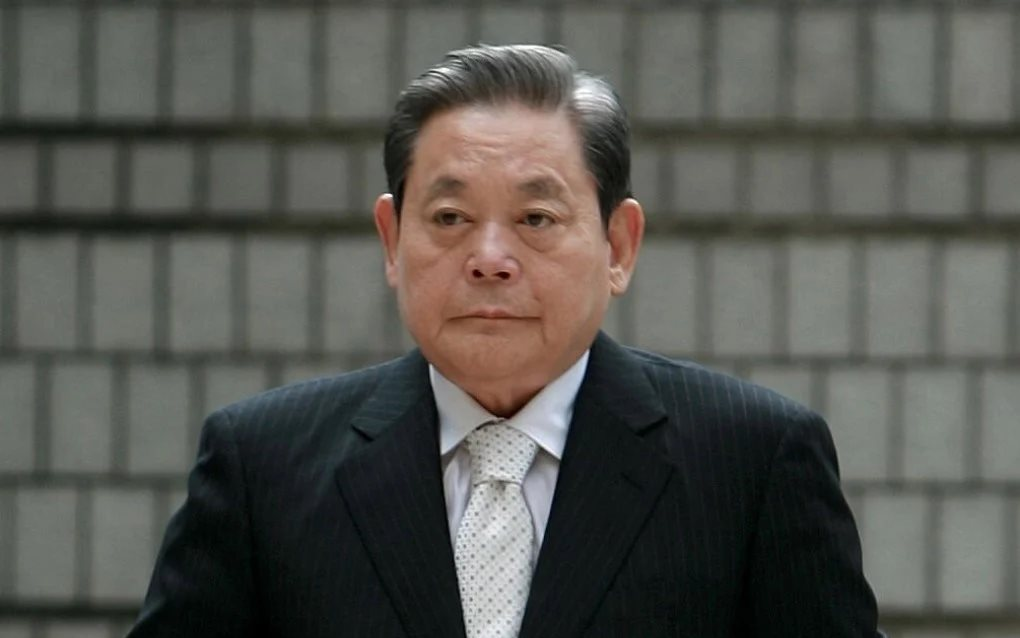 Sự trở lại của BlackBerry sau nhiều năm vắng b&oacute;ng khiến d&acirc;n t&igrave;nh ph&aacute;t cuồng - Ảnh 4.