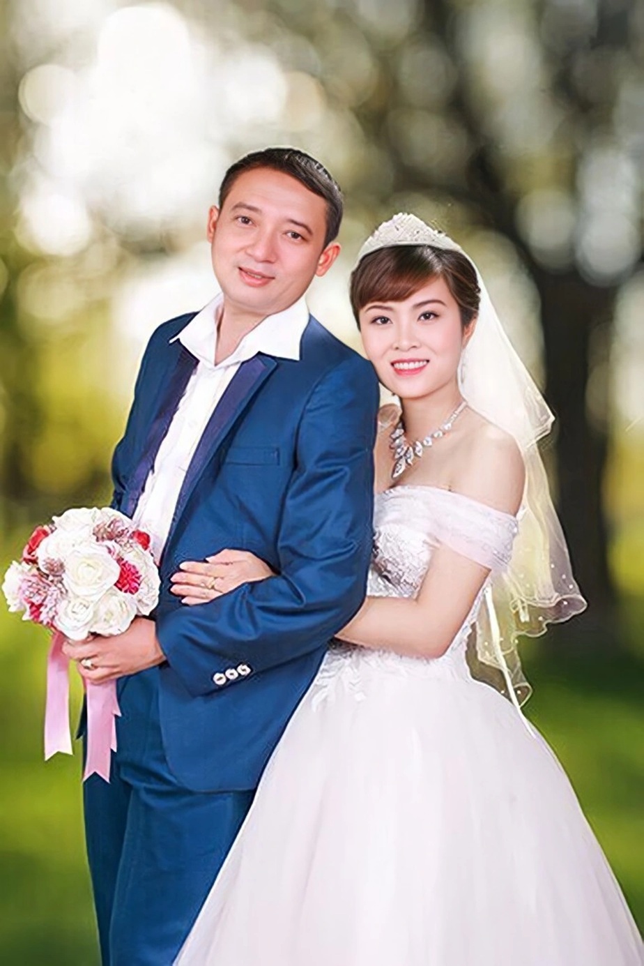 Cuộc sống tuổi 51 của nghệ sĩ c&oacute; 3 đời vợ, 5 con: Kết h&ocirc;n 6 th&aacute;ng th&igrave; chia tay, 3 th&aacute;ng sau t&aacute;i h&ocirc;n vợ cũ - Ảnh 2.