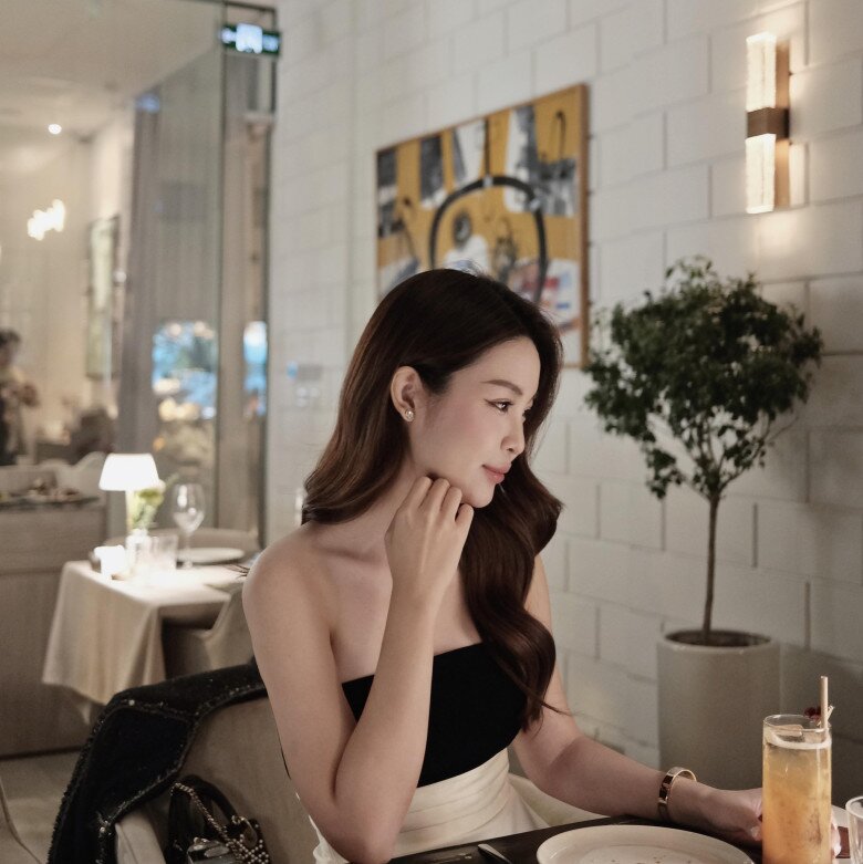 Em gái 2K1 của Đỗ Mỹ Linh, nhan sắc cỡ nào mà dân mạng xúi thi Hoa hậu?- Ảnh 3. Em gái 2K1 của Đỗ Mỹ Linh, nhan sắc cỡ nào mà dân mạng xúi thi Hoa hậu?- Ảnh 3.