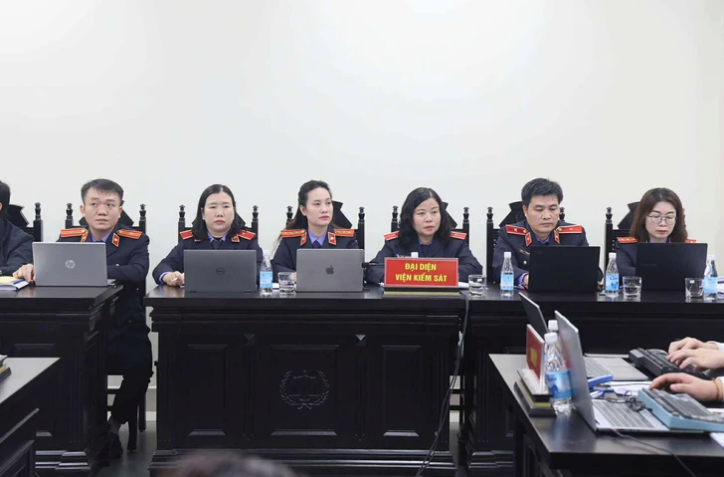 &Ocirc;ng ' tr&ugrave;m ' sản xuất sữa giả HIUP bị đề nghị &aacute;n t&ugrave; 28 năm - Ảnh 1.