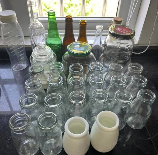 Người ngh&egrave;o chấp niệm 7 thứ "chật nh&agrave;", người gi&agrave;u mạnh dạn bỏ đi kh&ocirc;ng luyến tiếc - Ảnh 2.