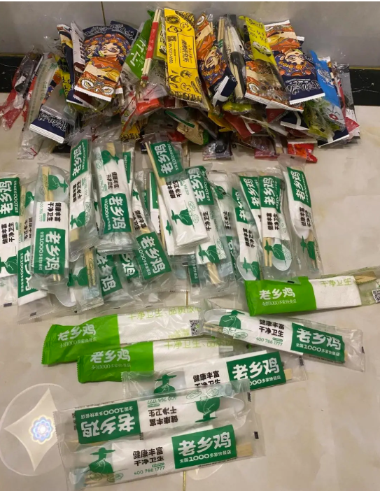 Người ngh&egrave;o chấp niệm 7 thứ "chật nh&agrave;", người gi&agrave;u mạnh dạn bỏ đi kh&ocirc;ng luyến tiếc - Ảnh 7.