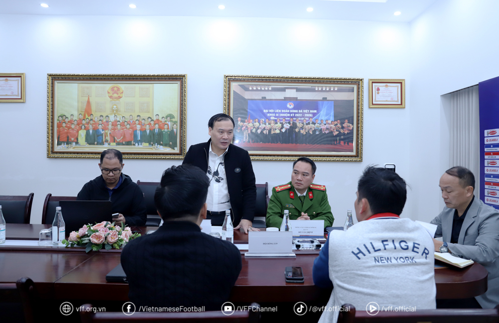 VFF tổ chức họp khẩn với 4 đội bóng U19 vì hành vi thi đấu tiêu cực - Ảnh 1. VFF tổ chức họp khẩn với 4 đội bóng U19 vì hành vi thi đấu tiêu cực - Ảnh 1.