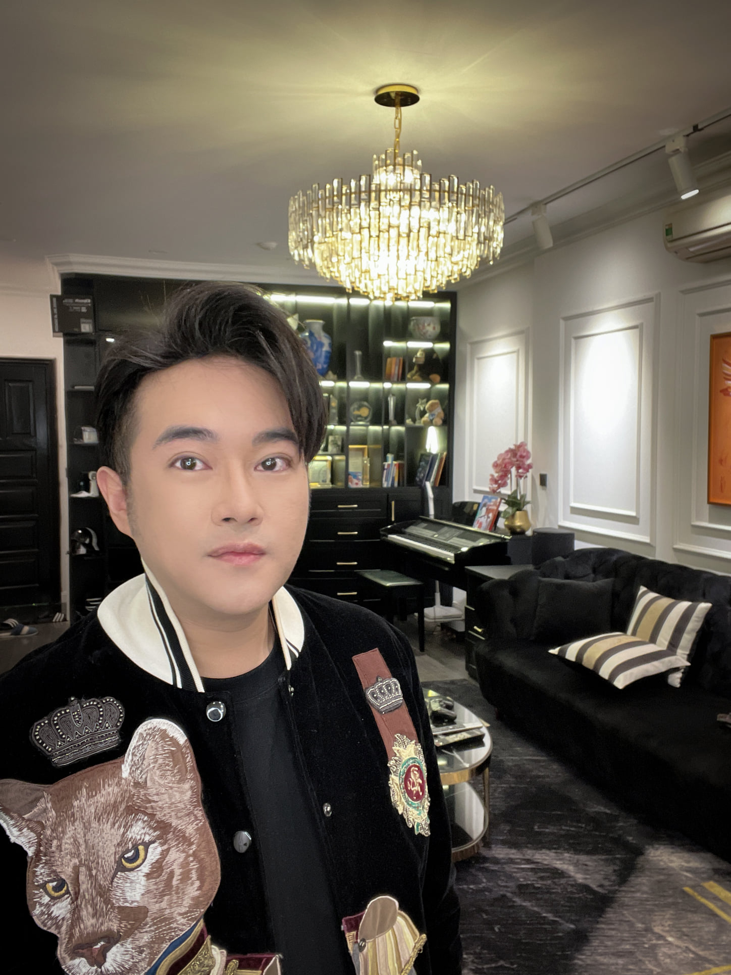 “Thiên Lôi xấu nhất Táo Quân” sống trong căn hộ cao cấp 200m2, mặt thật ở tuổi 45 gây choáng - Ảnh 3.