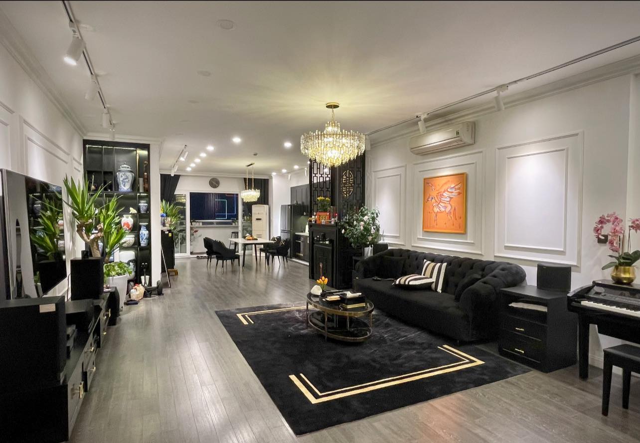 “Thiên Lôi xấu nhất Táo Quân” sống trong căn hộ cao cấp 200m2, mặt thật ở tuổi 45 gây choáng - Ảnh 4.