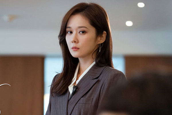 T&ocirc;i rời khỏi nh&agrave; chồng trong đ&ecirc;m, mang theo một b&iacute; mật lớn khiến họ hối chẳng kịp- Ảnh 1.