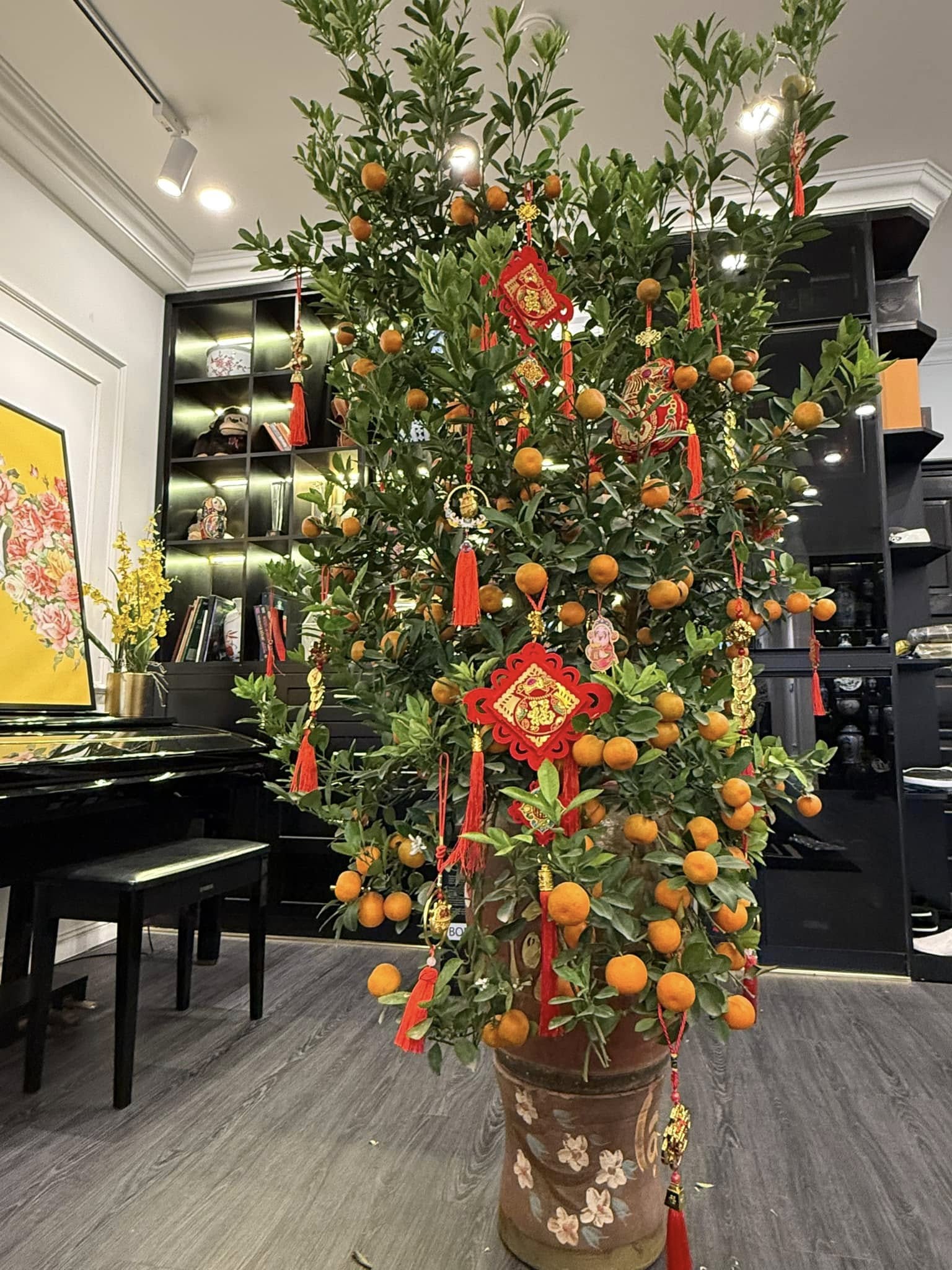 “Thiên Lôi xấu nhất Táo Quân” sống trong căn hộ cao cấp 200m2, mặt thật ở tuổi 45 gây choáng - Ảnh 6.