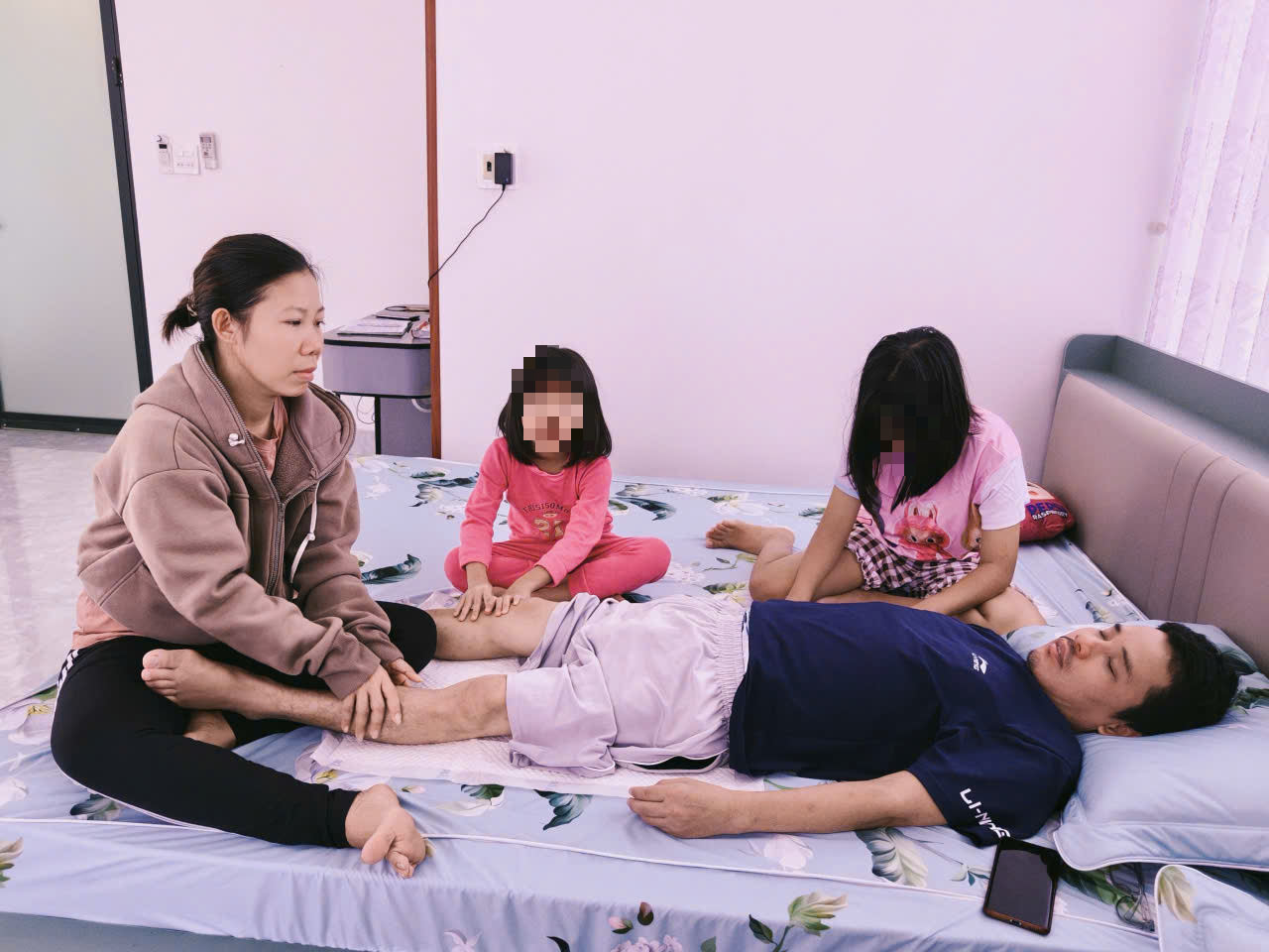 Đề nghị khởi tố vụ &aacute;n đ&aacute;nh người t&agrave;n phế sau 2 năm kh&ocirc;ng xử l&yacute; - Ảnh 1.