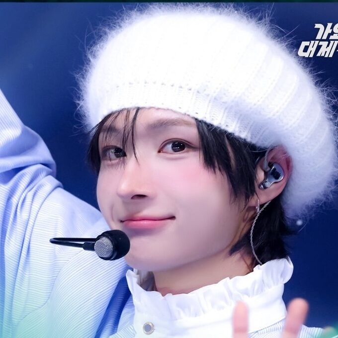 - Ảnh 1. - Ảnh 1.