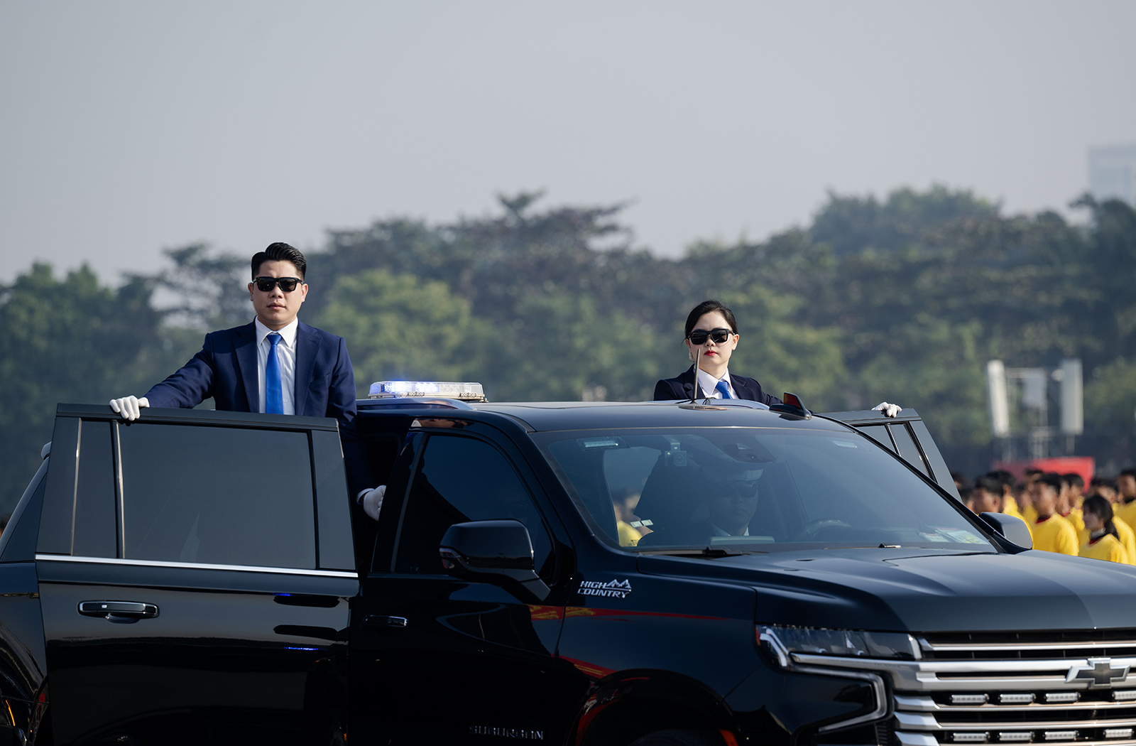 Nữ sĩ quan Cảnh vệ g&acirc;y ấn tượng mạnh tại buổi diễn tập bảo vệ Đại hội XIV - Ảnh 8.