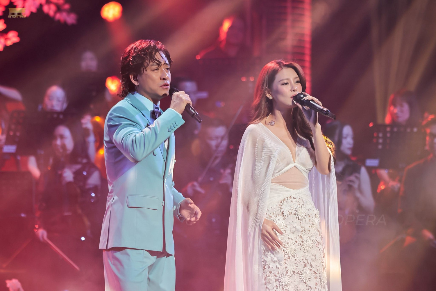 &Aacute;p lực t&acirc;m l&yacute; đ&egrave; nặng l&ecirc;n Tuấn Hưng- Ảnh 3.