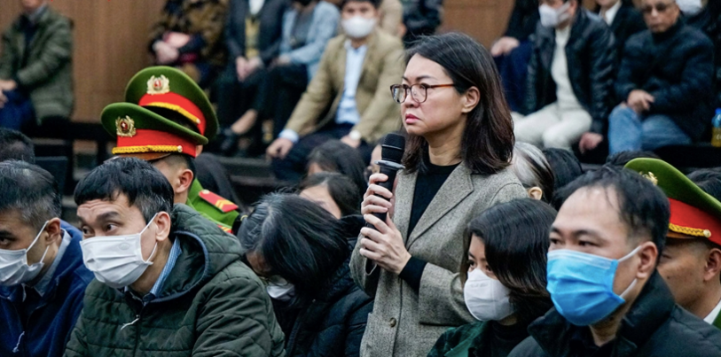 Mức &aacute;n phạt t&ugrave; 55 bị c&aacute;o tại Cục An to&agrave;n thực phẩm - Ảnh 1.