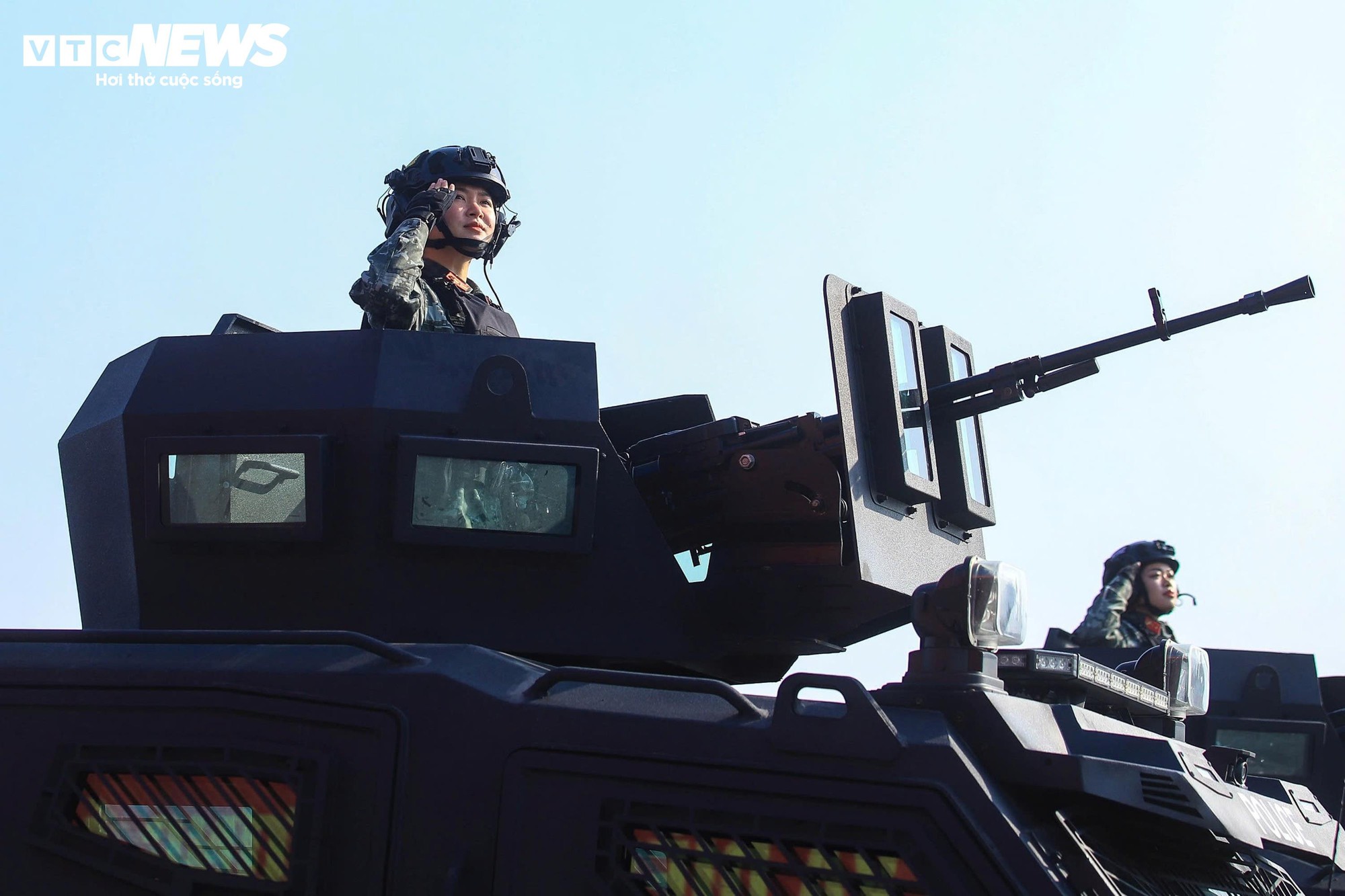 H&agrave;ng ngh&igrave;n cảnh s&aacute;t v&agrave; kh&iacute; t&agrave;i hiện đại bảo vệ Đại hội XIV của Đảng - Ảnh 16.