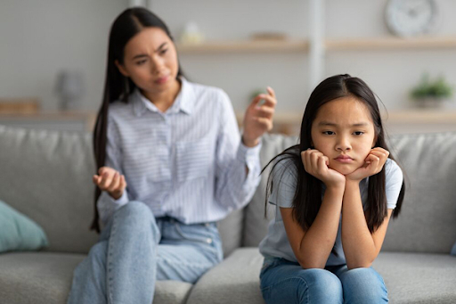 Những điều cha mẹ kh&ocirc;ng n&ecirc;n nhắc lại với con c&aacute;i trưởng th&agrave;nh  - Ảnh 2.