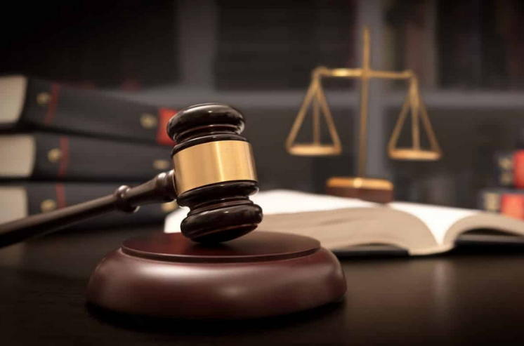 Ng&acirc;n h&agrave;ng y&ecirc;u cầu kh&aacute;ch trả nợ gốc l&atilde;i d&ugrave; chỉ nhận 375 triệu đồng - Ảnh 1.