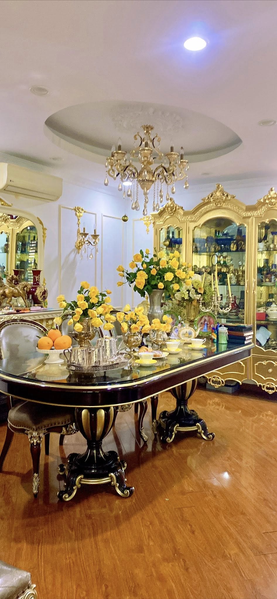 Căn hộ 156m&sup2; ngập hoa của vợ chồng U60 ở H&agrave; Nội - nơi tuổi trung ni&ecirc;n chậm lại v&agrave; an y&ecirc;n- Ảnh 10.