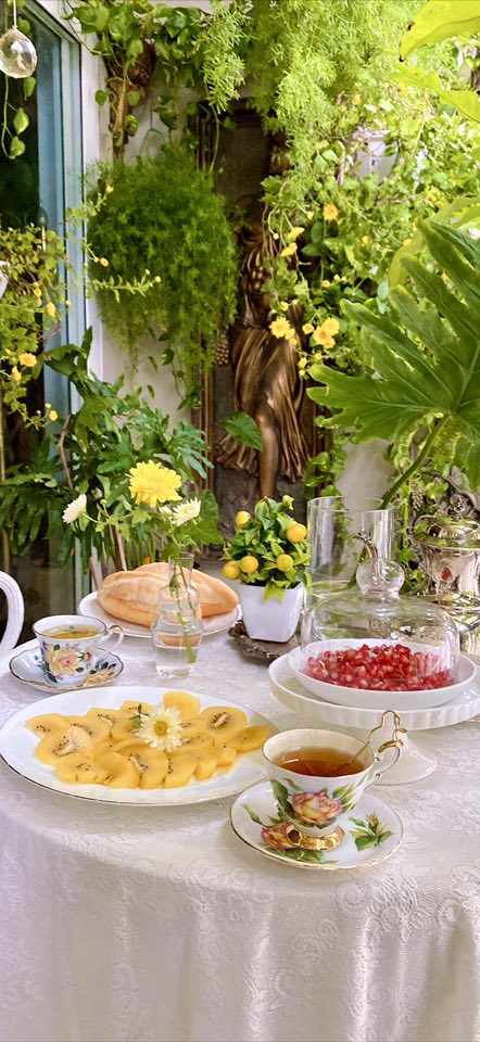 Căn hộ 156m&sup2; ngập hoa của vợ chồng U60 ở H&agrave; Nội - nơi tuổi trung ni&ecirc;n chậm lại v&agrave; an y&ecirc;n- Ảnh 6.