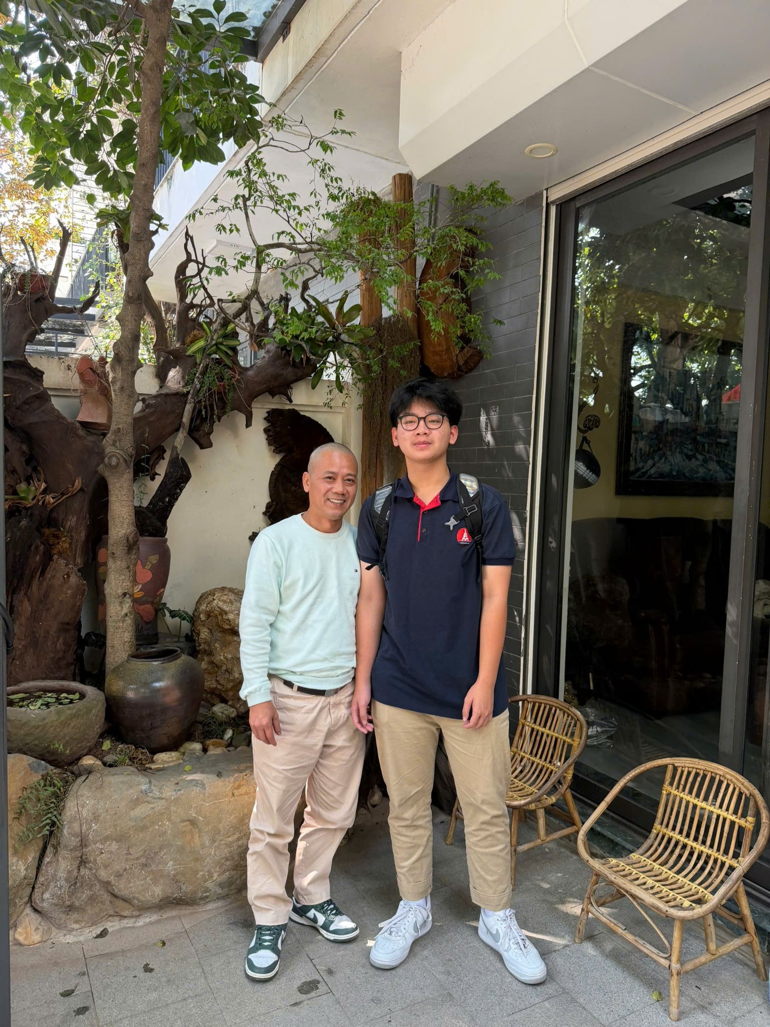 Nam nghệ sĩ cưới chân dài kém 9 tuổi từng thi Hoa hậu, sở hữu nhà sang 4 tầng ở Hà Nội- Ảnh 5.