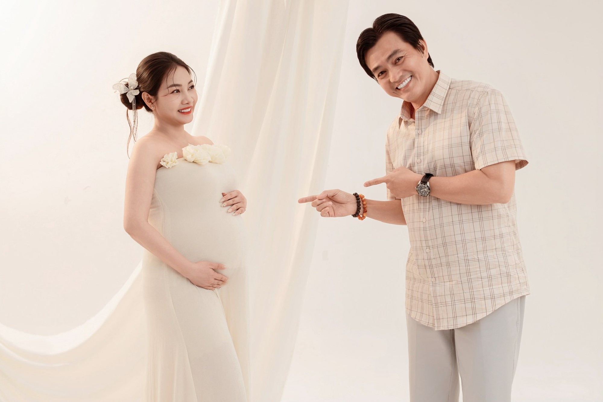 Nam diễn viên vừa lên chức bố ở tuổi 51: Tình duyên lận đận, 2 lần cưới hụt, Việt Hương từng yêu thầm - Ảnh 2.