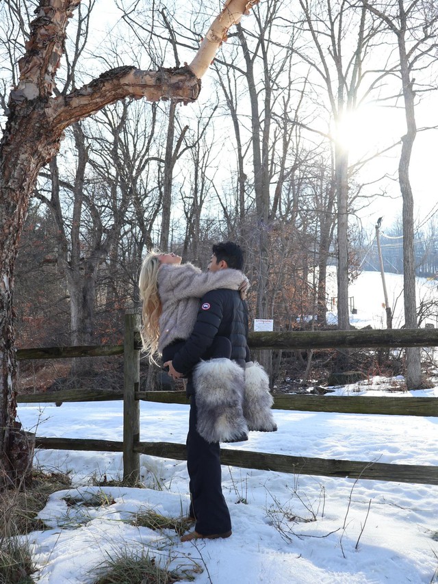 Louis Phạm không cần hở bạo vẫn xinh hết nấc, cực tình bên bạn trai Việt kiều bất chấp loạt drama- Ảnh 5. Louis Phạm không cần hở bạo vẫn xinh hết nấc, cực tình bên bạn trai Việt kiều bất chấp loạt drama- Ảnh 5.