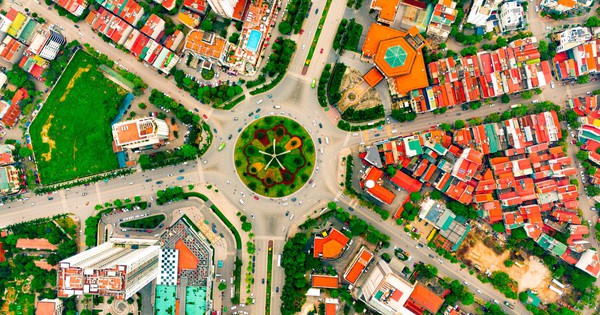 Chiều 10/1, hai nh&agrave; v&agrave;ng giảm gi&aacute; v&agrave;ng nhẫn so với buổi s&aacute;ng - Ảnh 3.