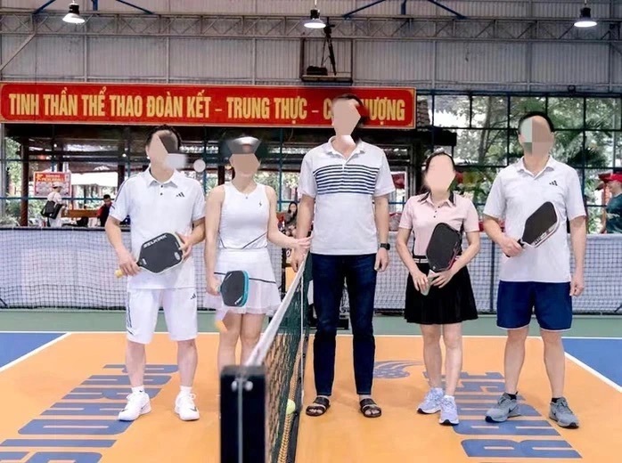 Bỏ lớp bồi dưỡng đi đ&aacute;nh giải &ldquo;Pickleball t&igrave;nh y&ecirc;u U90+&rdquo;, B&iacute; thư x&atilde; bị đề nghị kh&ocirc;ng t&aacute;i cử Chủ tịch HĐND - Ảnh 1.