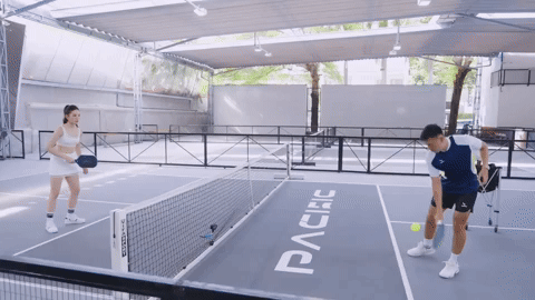 Đi học muộn nhưng thầy xịn khỏi bàn: Kỳ Duyên được Lý Hoàng Nam kèm cặp chơi pickleball, visual trắng phát sáng gây sốt MXH- Ảnh 11. Đi học muộn nhưng thầy xịn khỏi bàn: Kỳ Duyên được Lý Hoàng Nam kèm cặp chơi pickleball, visual trắng phát sáng gây sốt MXH- Ảnh 11.