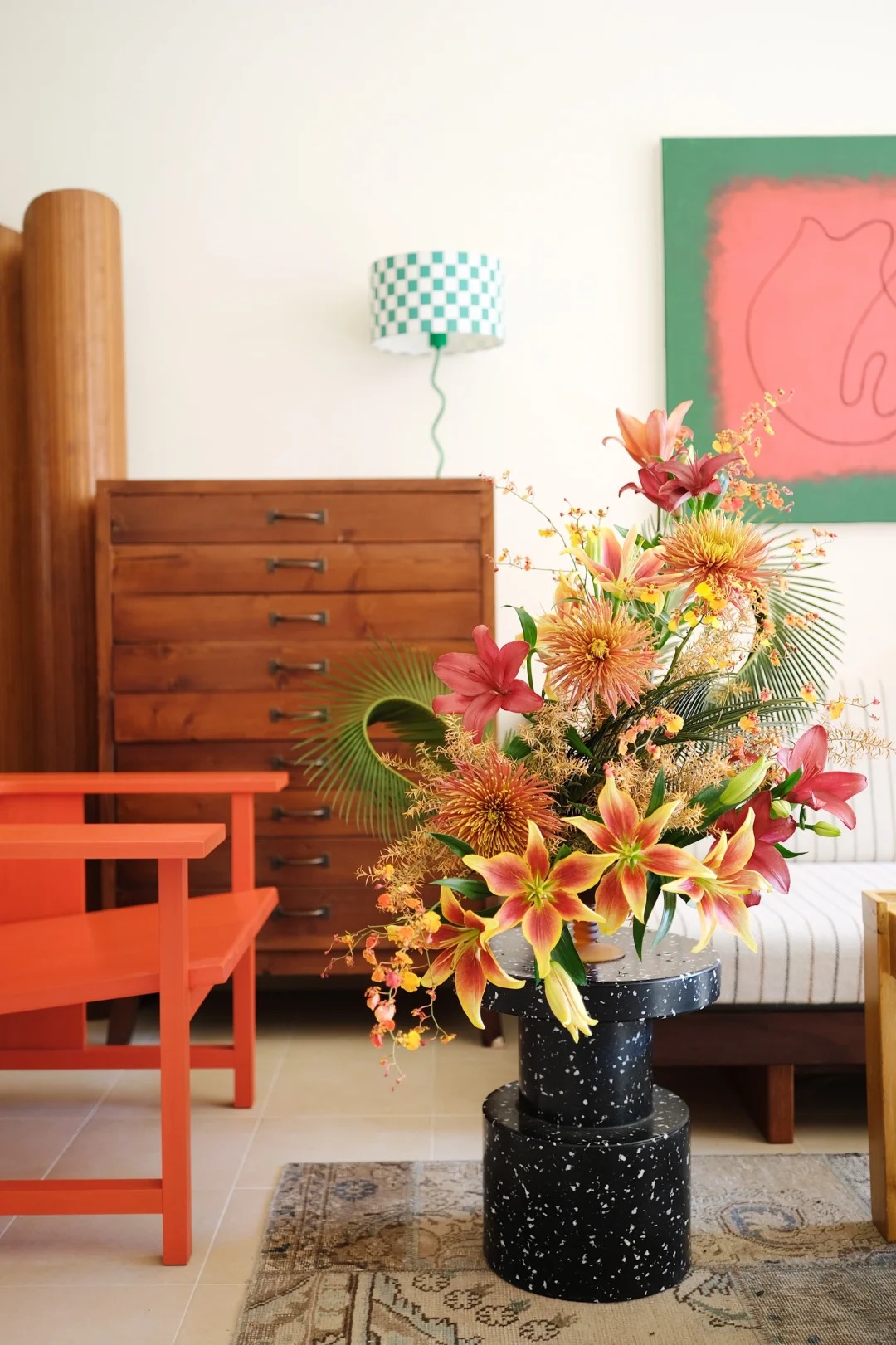 Tranh c&atilde;i về hoa Ly ng&agrave;y Tết: N&ecirc;n chưng hay ki&ecirc;ng để mang t&agrave;i lộc? - Ảnh 11.