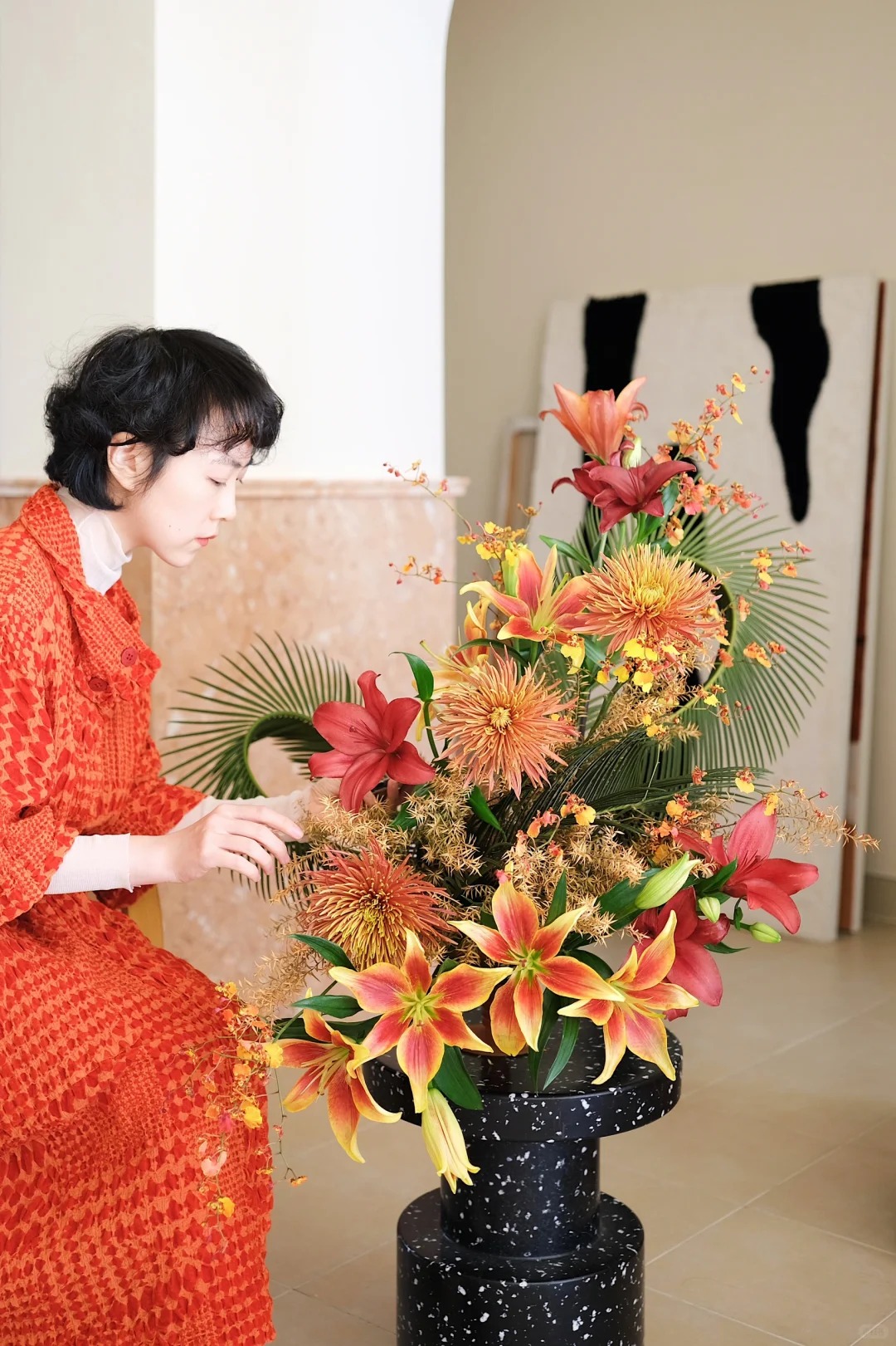 Tranh c&atilde;i về hoa Ly ng&agrave;y Tết: N&ecirc;n chưng hay ki&ecirc;ng để mang t&agrave;i lộc? - Ảnh 10.